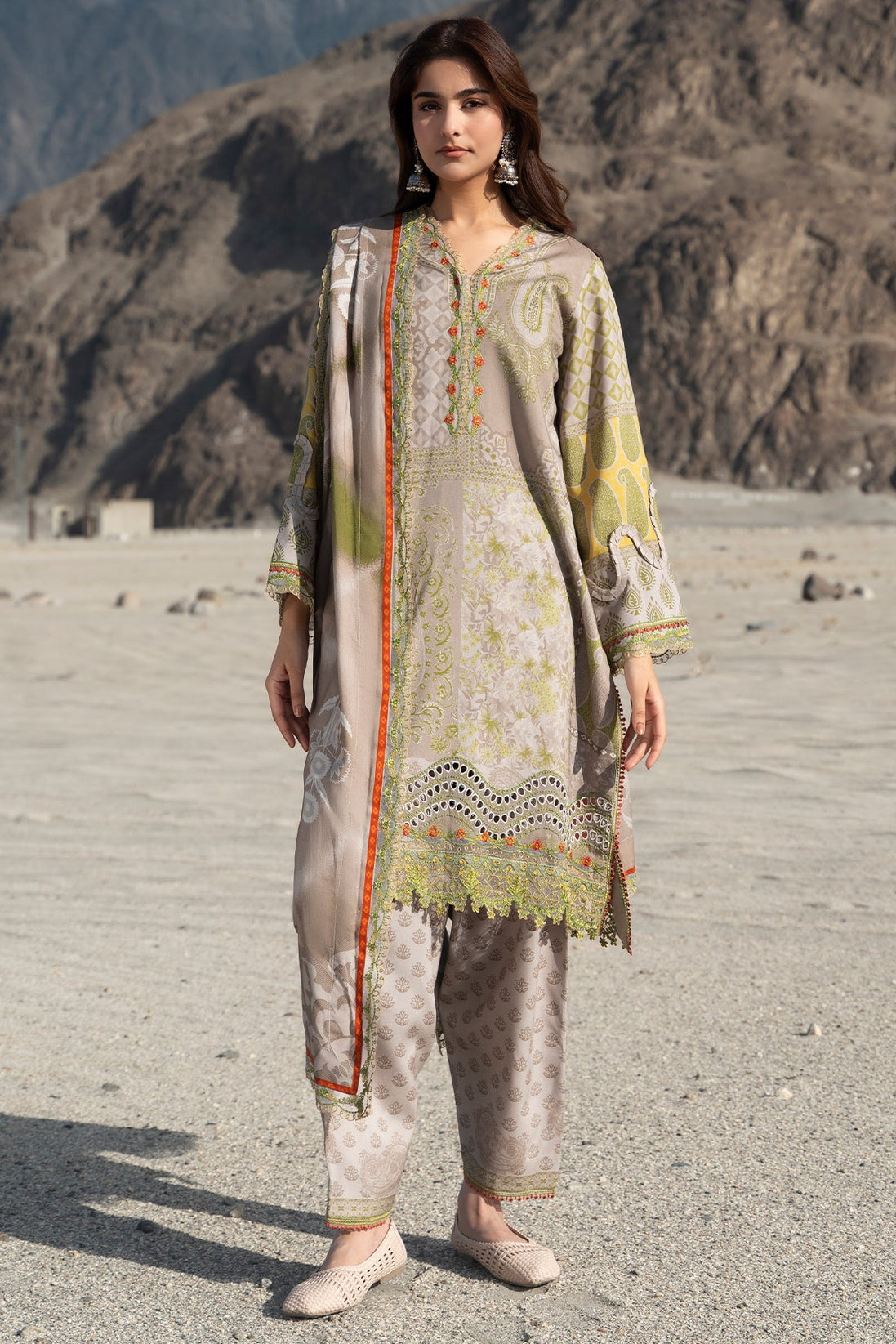 BR Charizma Combination Linen`26 D#19