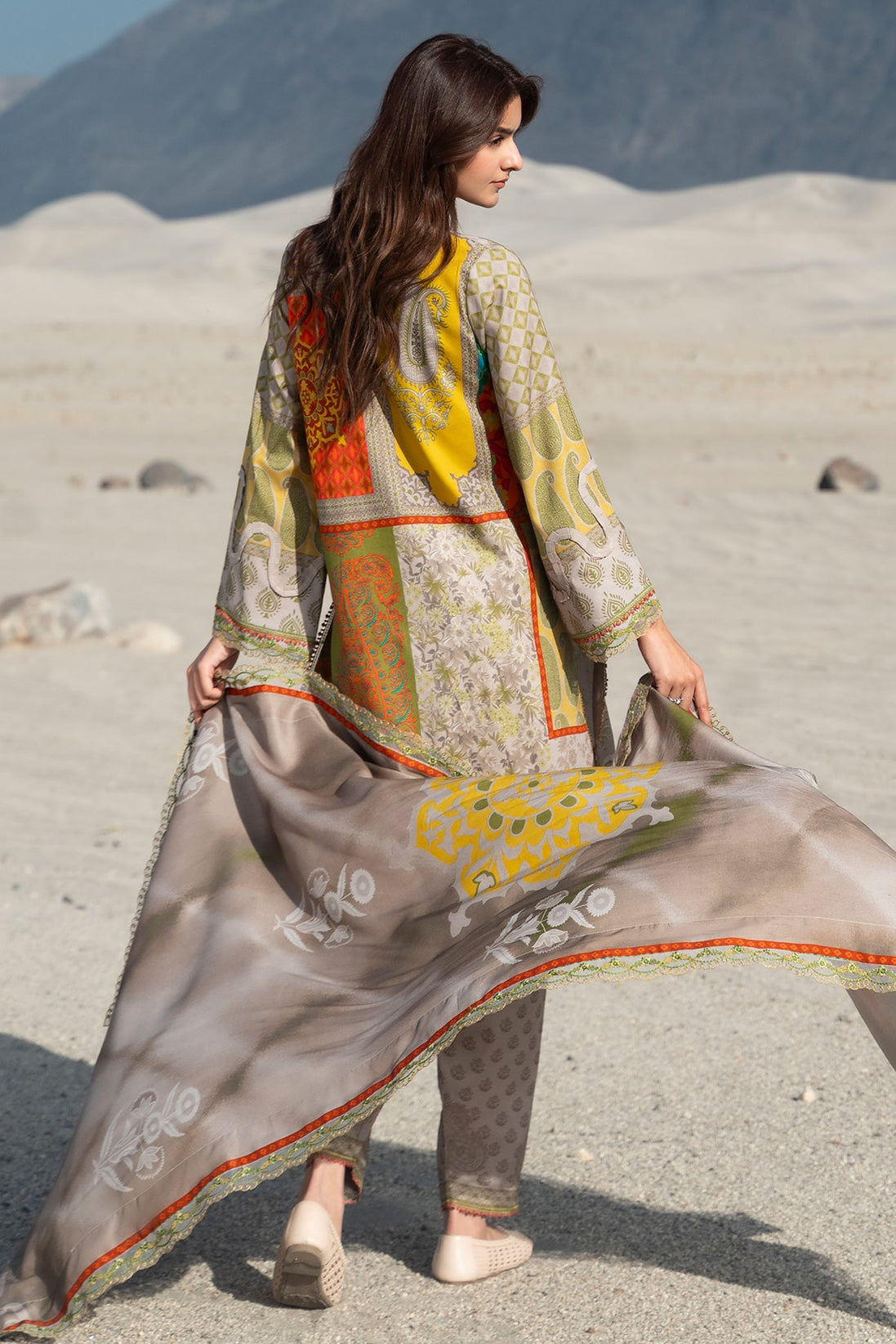 BR Charizma Combination Linen`26 D#19