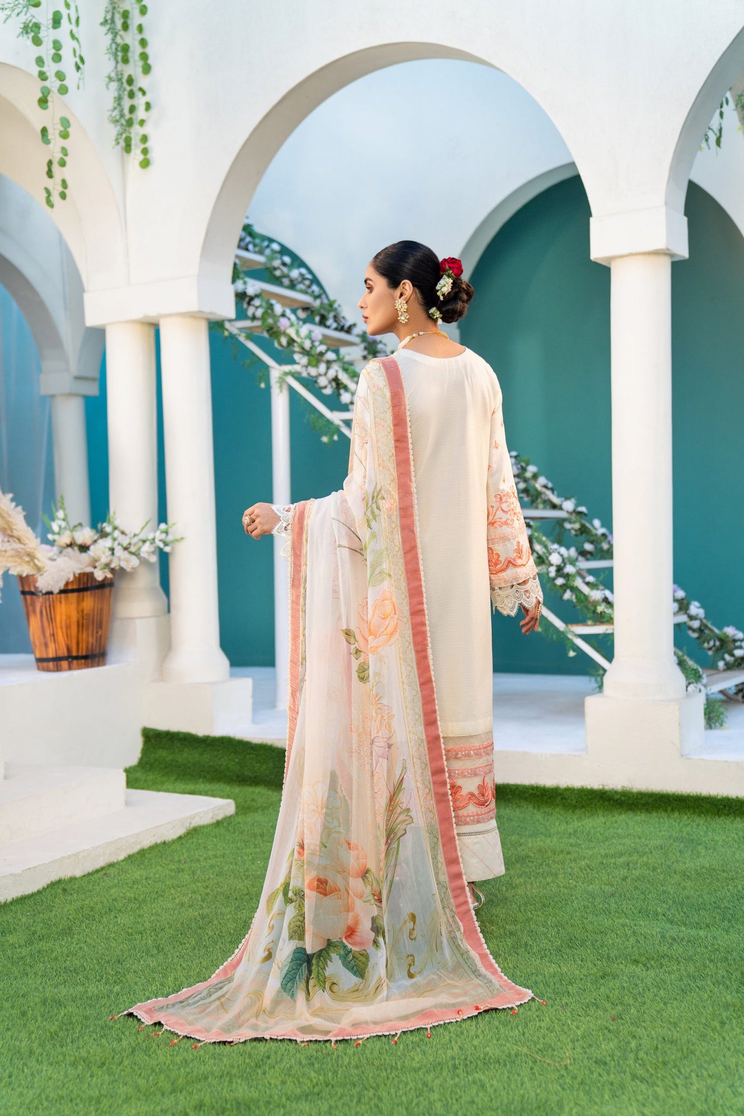 Safa Noor Chambeli Lawn`23 SN#08