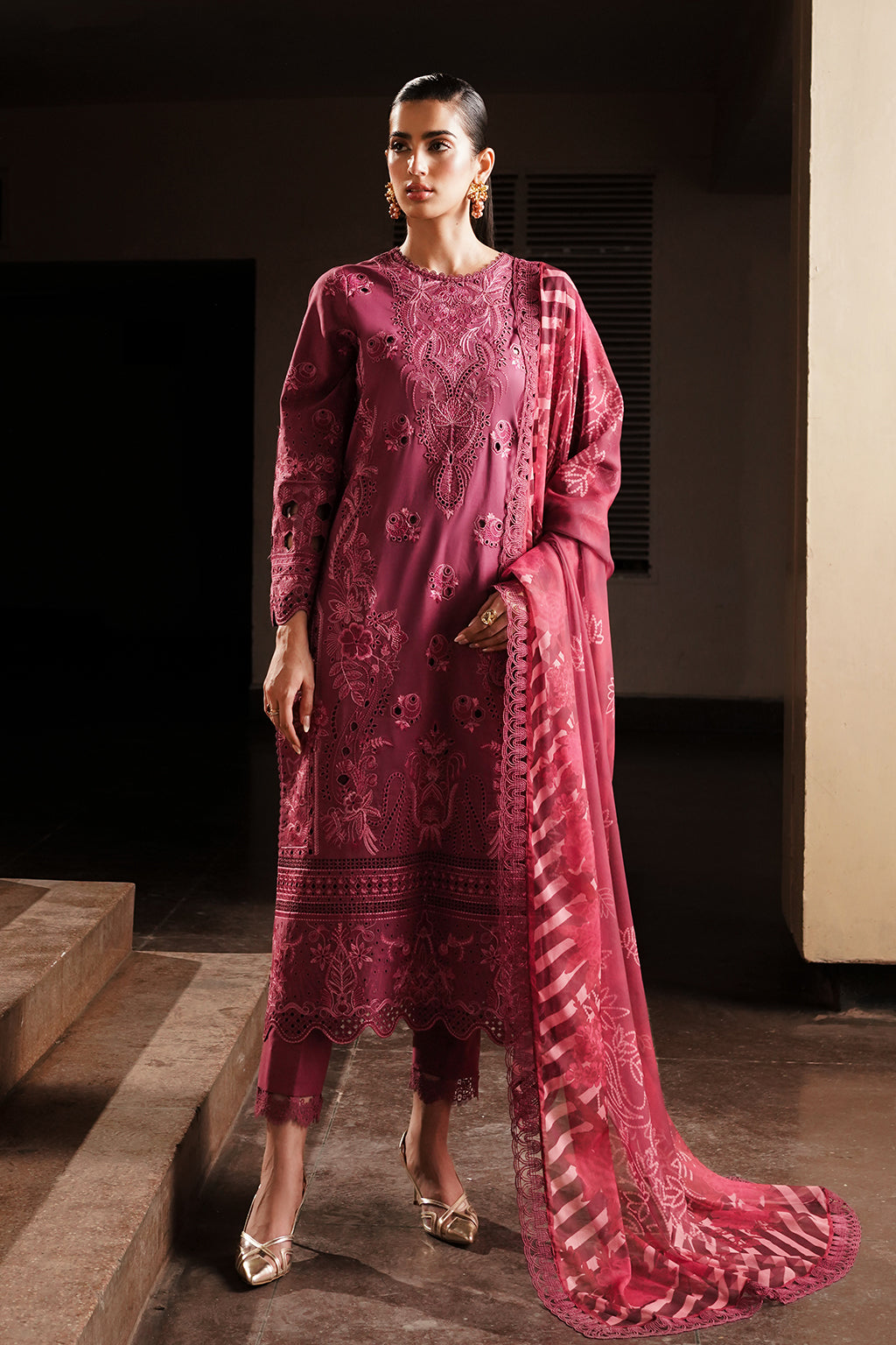 Afrozeh Festive C/Kari Lawn`24 D#09 Cordovan