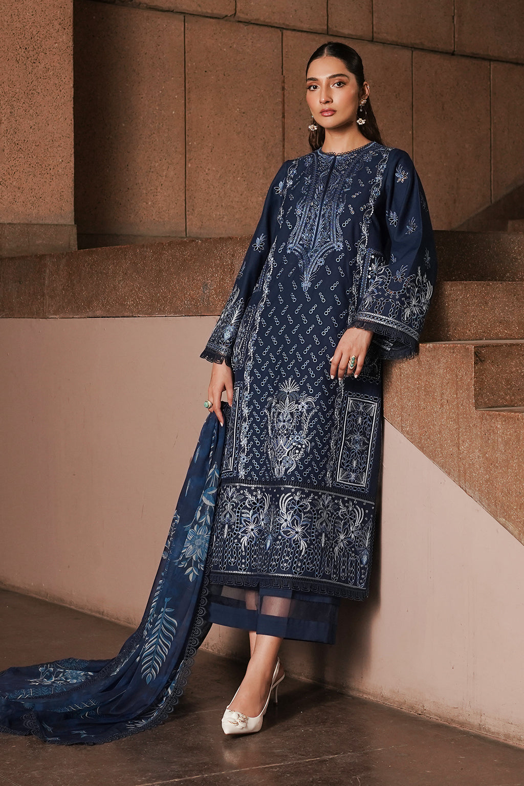 Afrozeh Festive C/Kari Lawn`24 D#03 Capri
