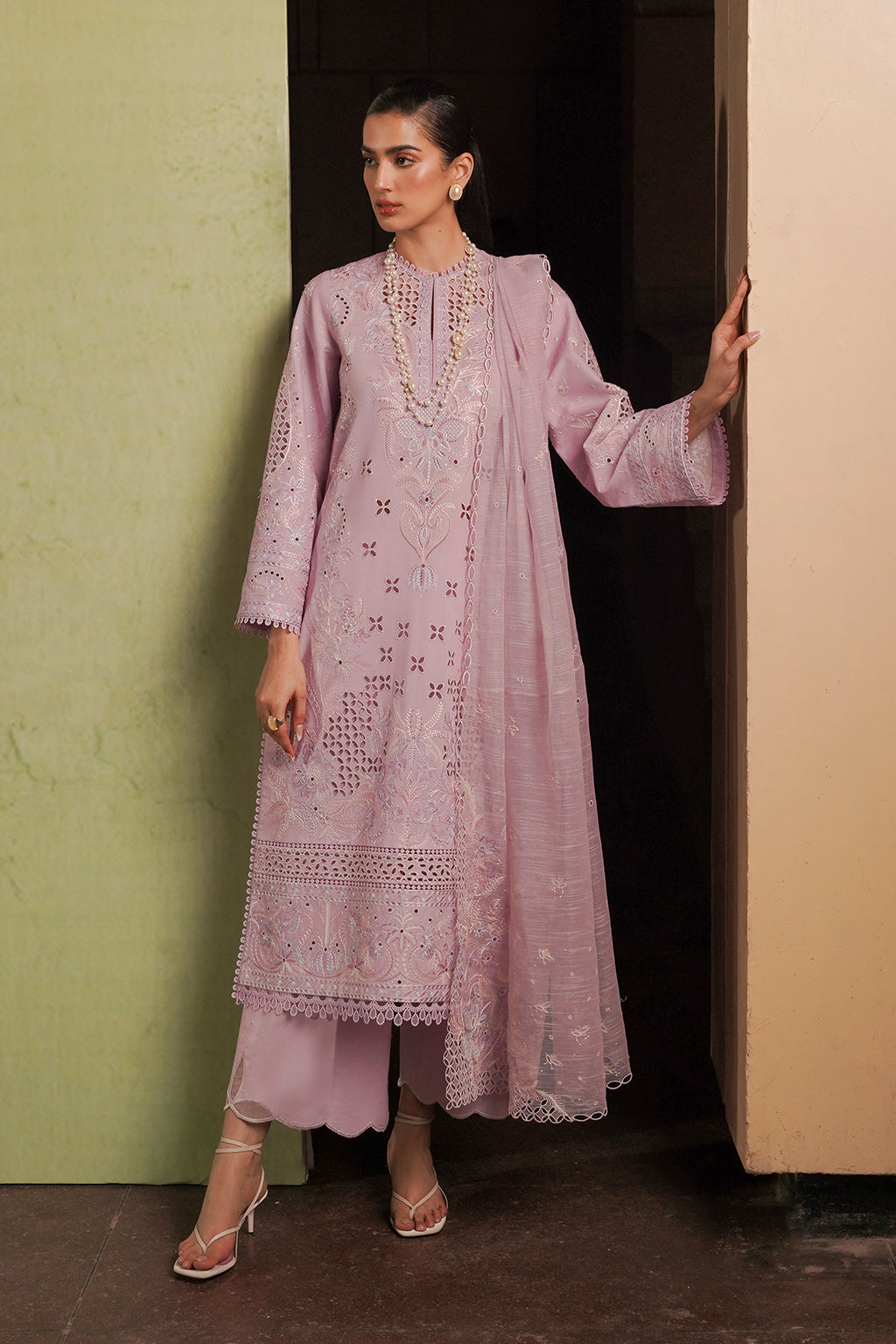 Afrozeh Festive C/Kari Lawn`24 D#10 Thistle