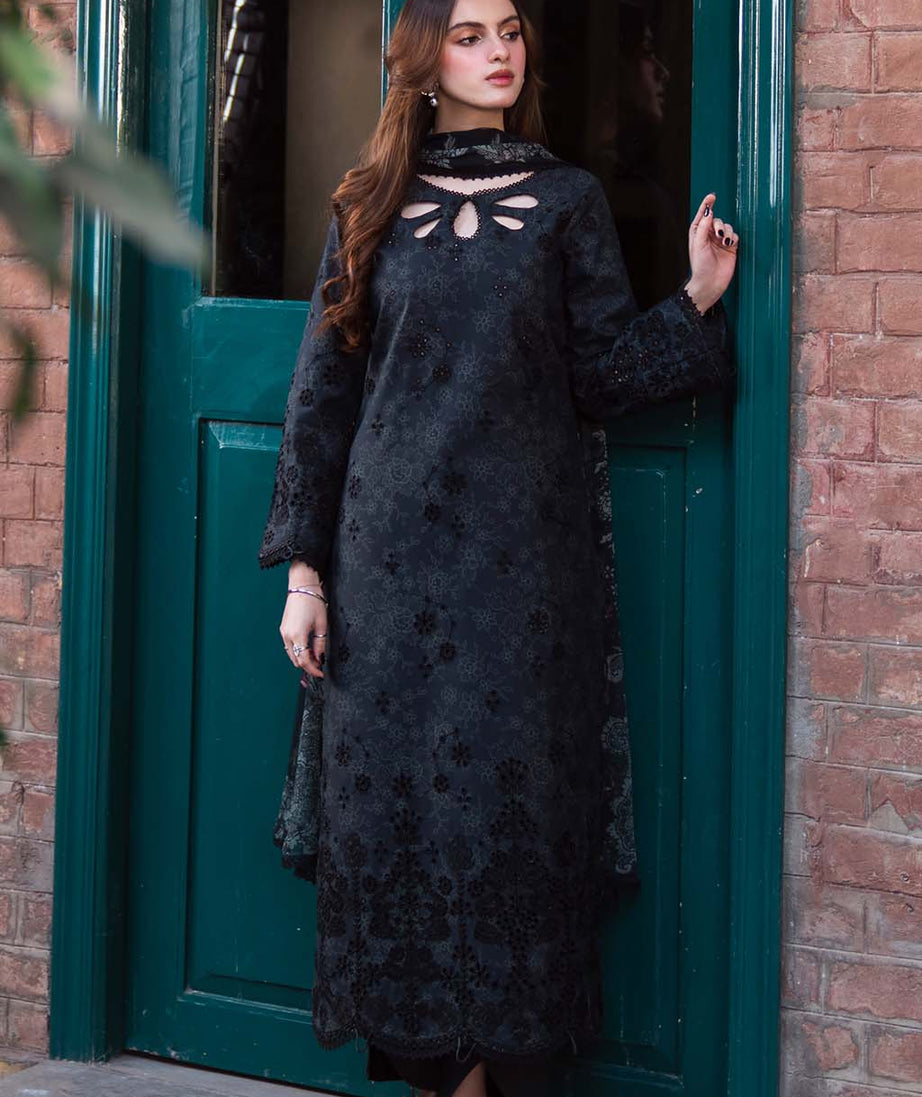 Neeshay Emb Lawn'25 (OBSIDIAN)