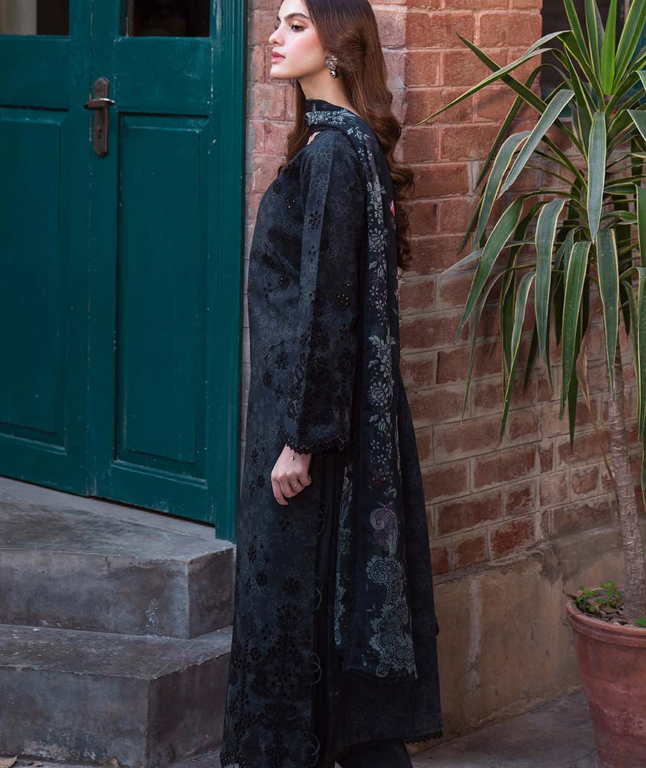 Neeshay Emb Lawn'25 (OBSIDIAN)