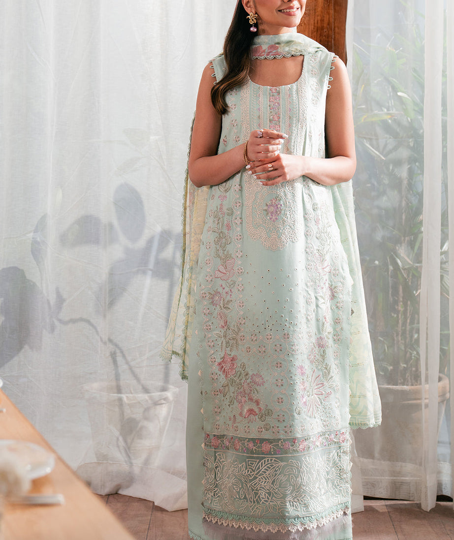 Neeshay Symphony Lawn'25 (Minty)