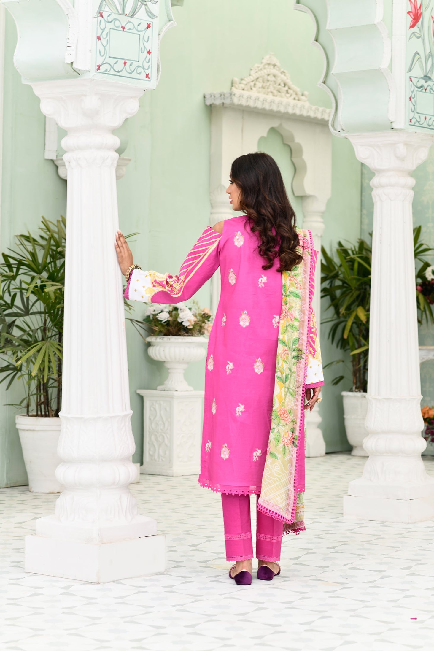 Nuriyaa Mahenaaz Lawn'22 DINA