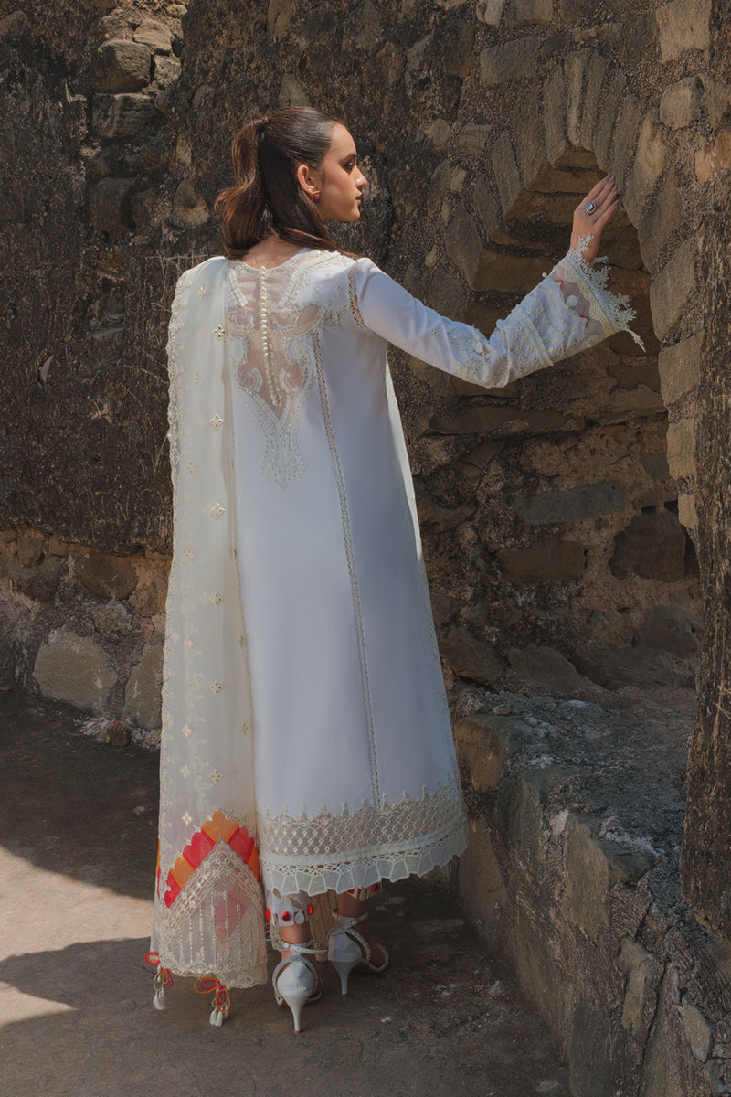 Qalamkar Luxury Lawn`23 D#7