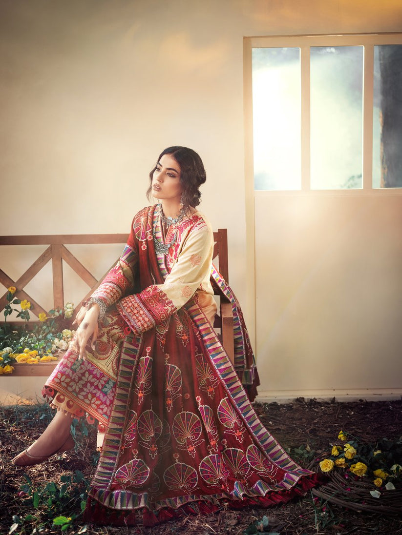 Maryam Hussain Winter Shawl Collection`21 D#08 FLORENCE