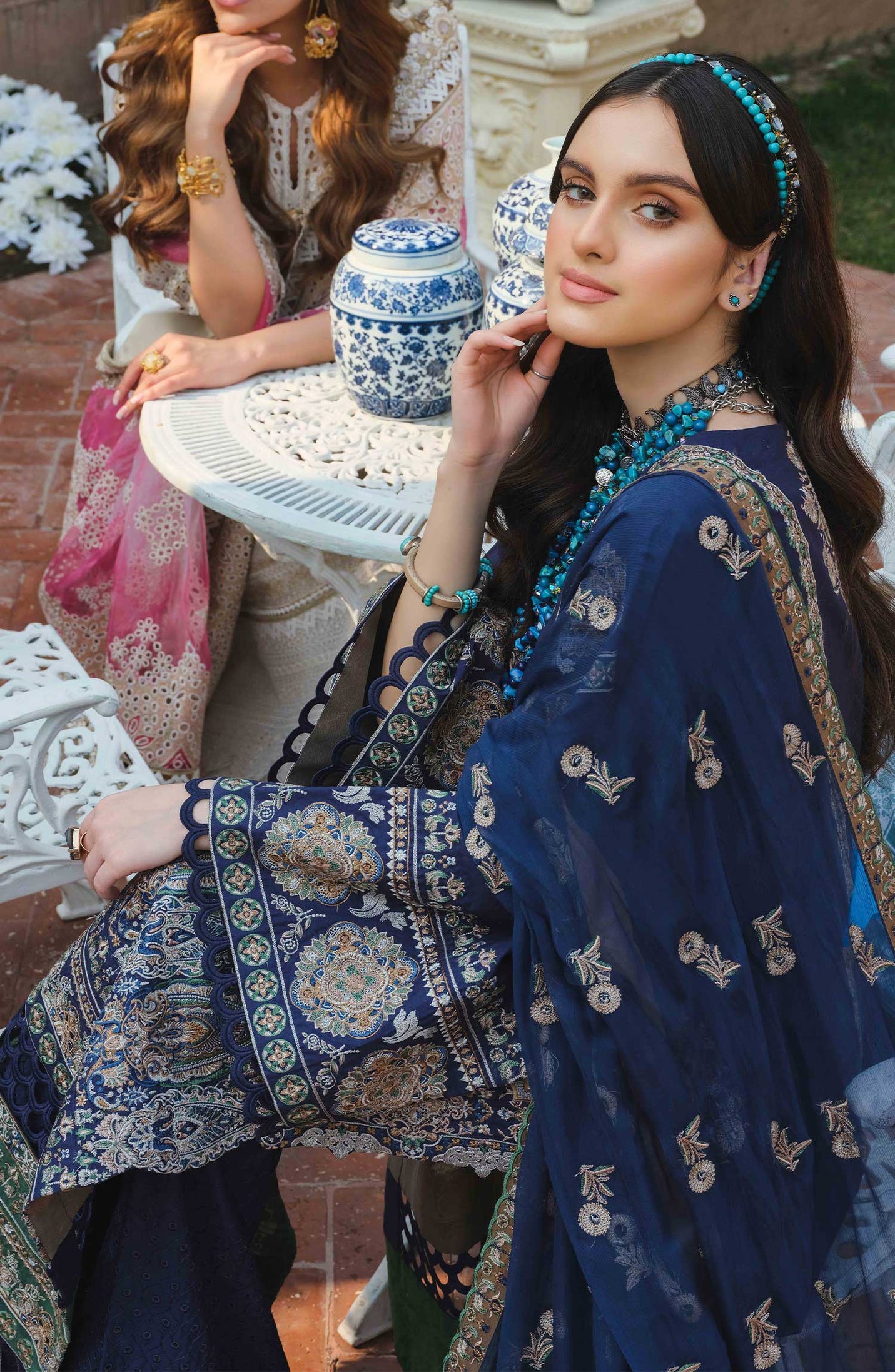 Maryum &amp; Maria Luxury Lawn`22 D#38
