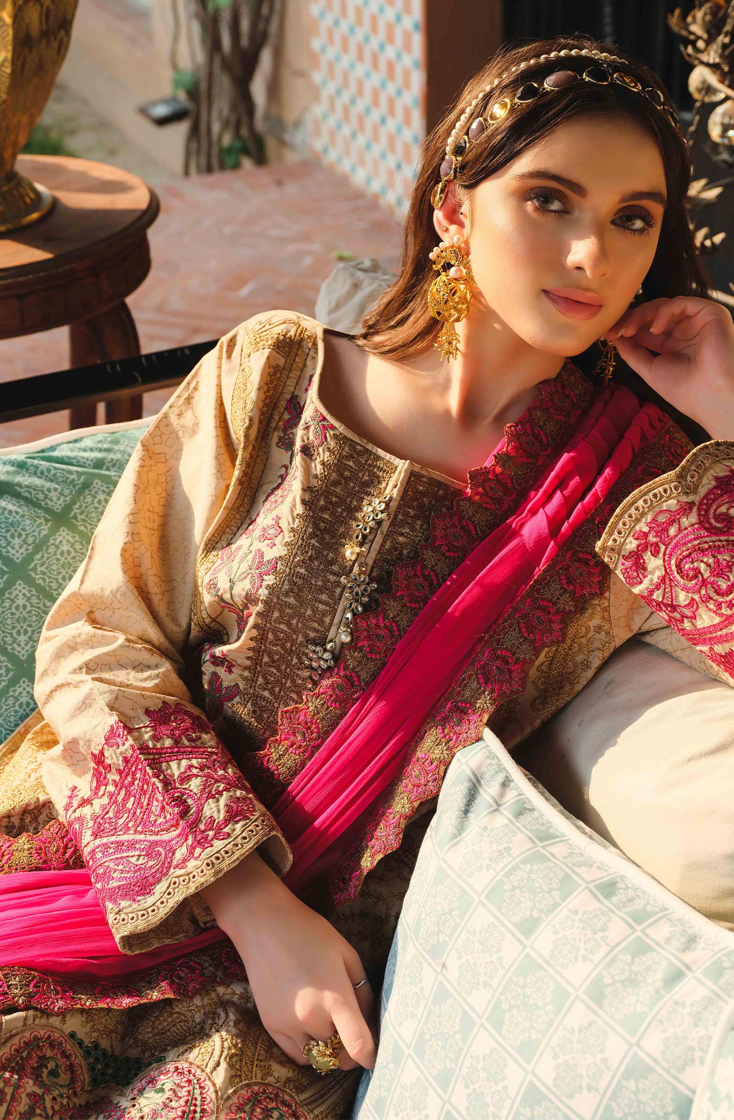 Maryum &amp; Maria Luxury Lawn`22 D#32
