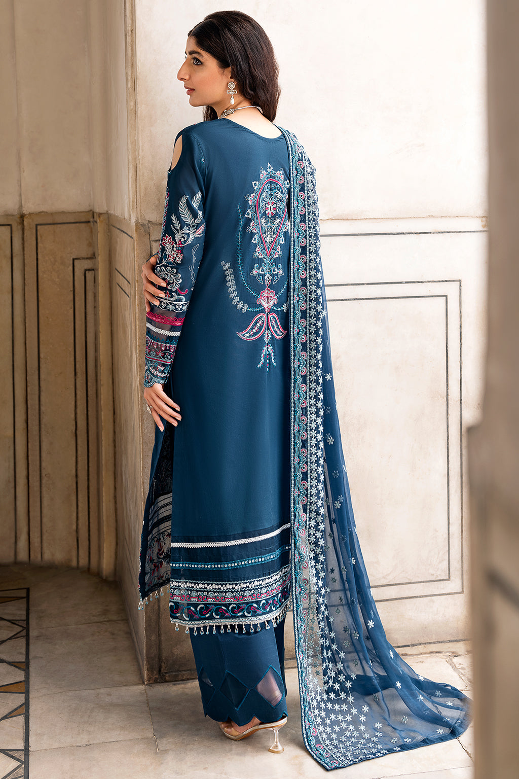 Ramsha Andaz Luxury Lawn'23 (Vol-5) Z#501