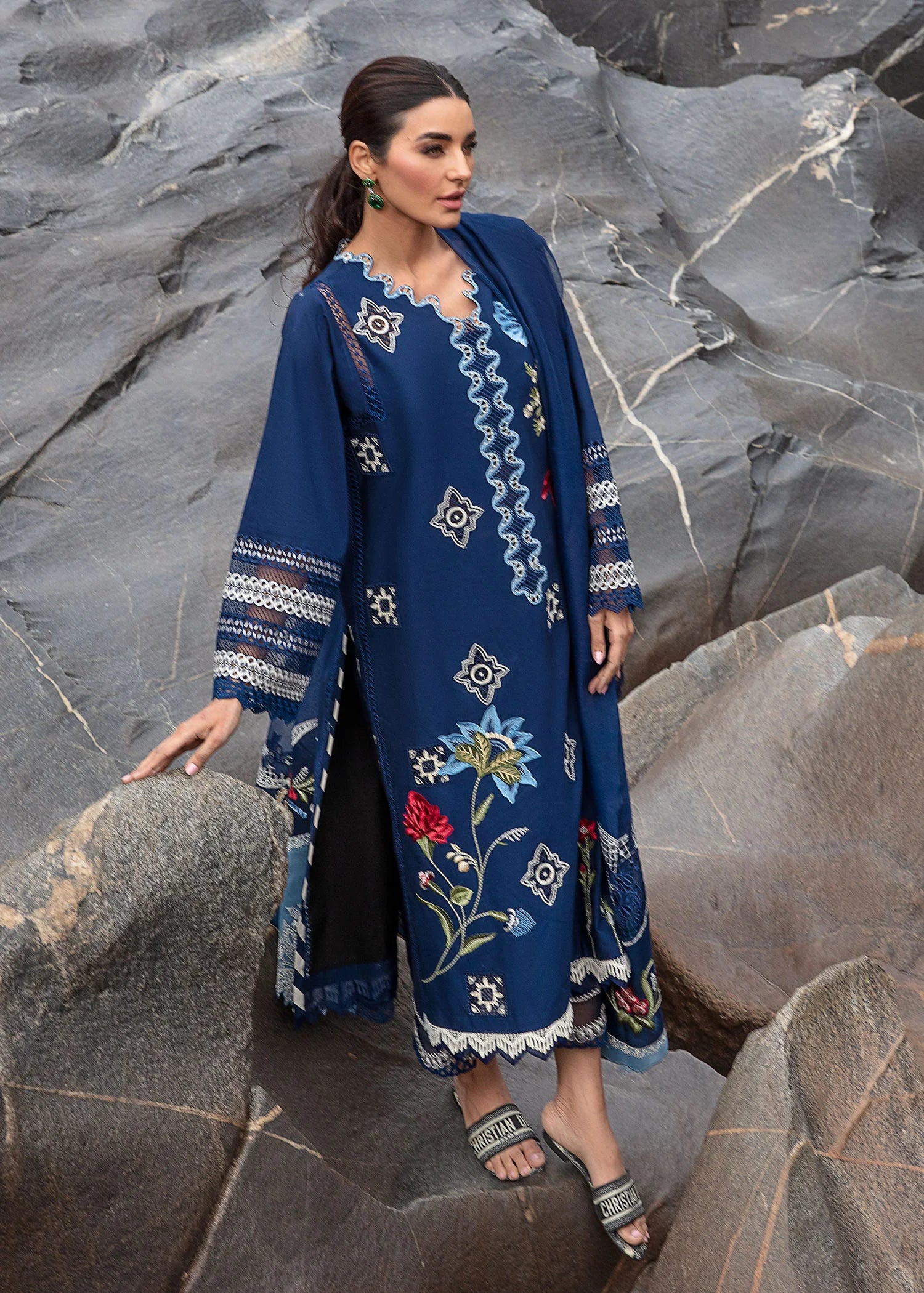 CRIMSON LAWN 2024 D#4A (Into The Wild - Midnight Blue)