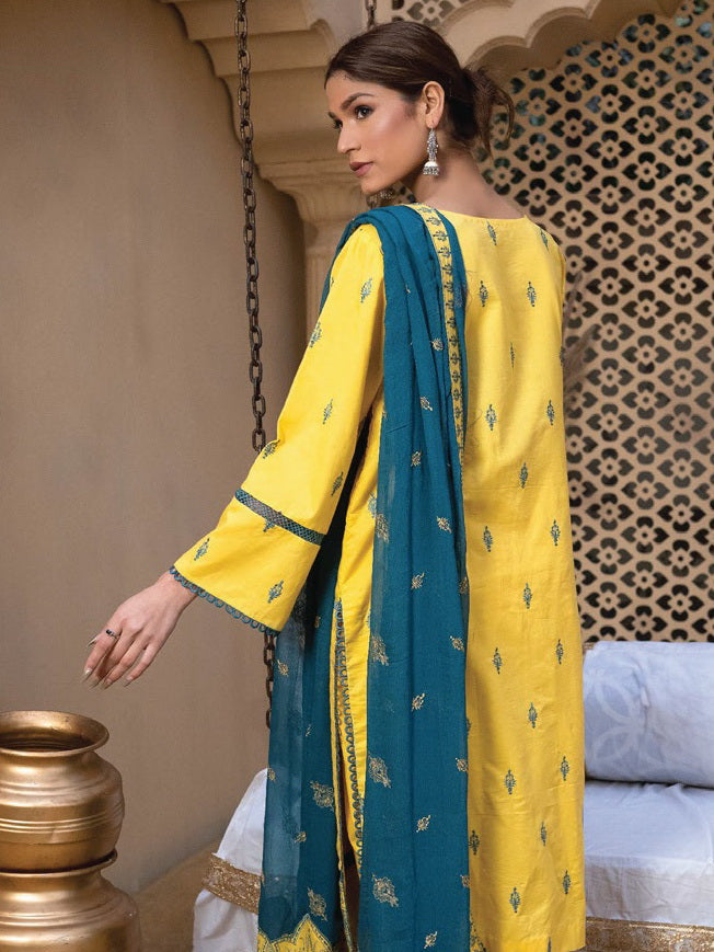 Sanam Saeed Rawayat Lawn`23 D#02