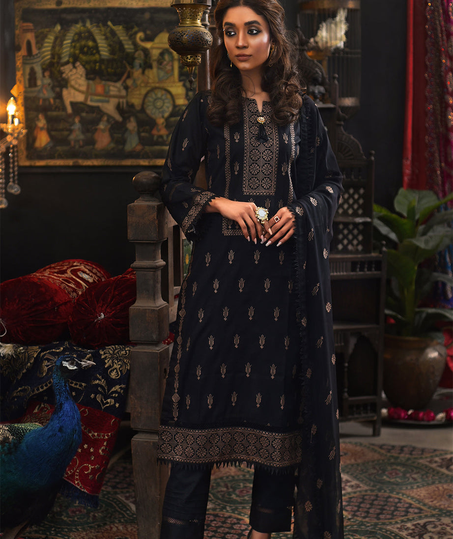 Mahnur Luxury Lawn`23 D#02