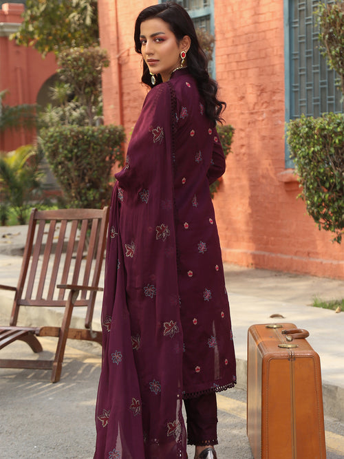 Mahnur Luxury Lawn`23 V#2 D#02