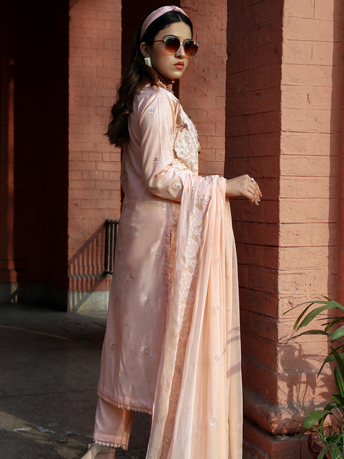 Mahnur Luxury Lawn`23 V#2 D#04