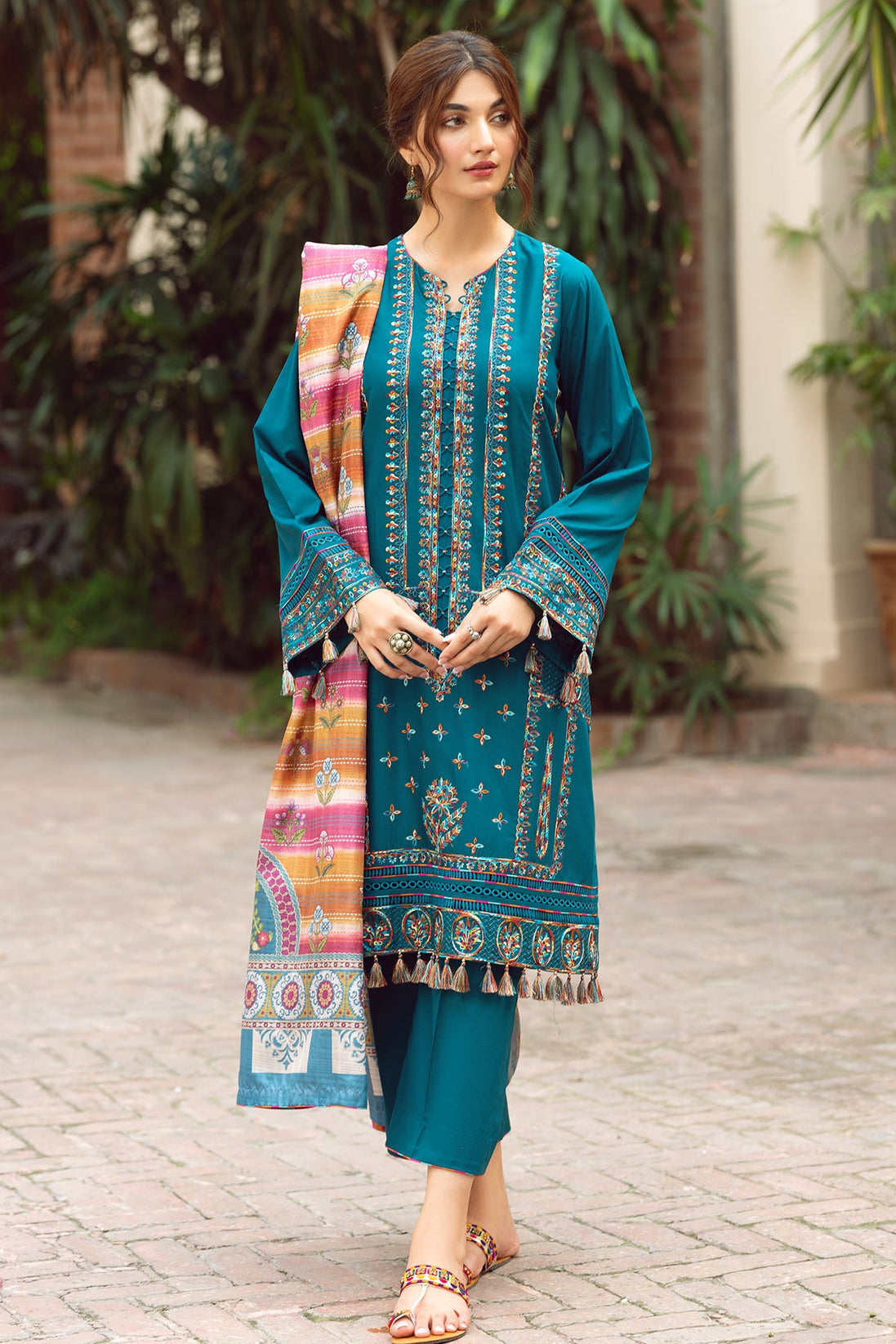 Jazmin Iris Lawn SS`23 D#08 (GRETA)