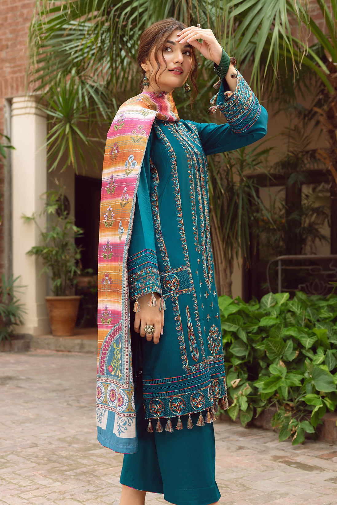 Jazmin Iris Lawn SS`23 D#08 (GRETA)