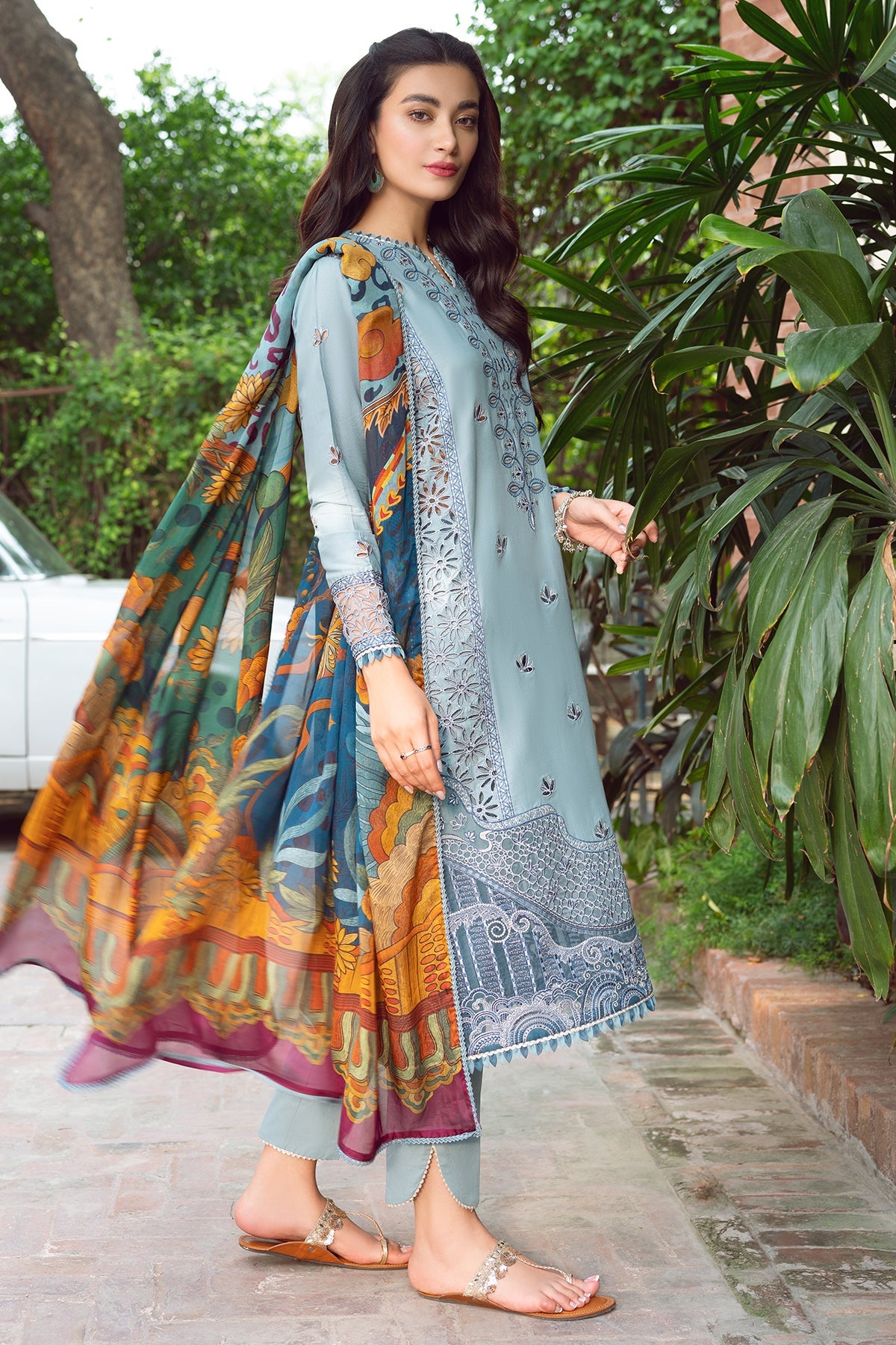 Jazmin Iris Lawn SS`23 D#04 (ROMY)
