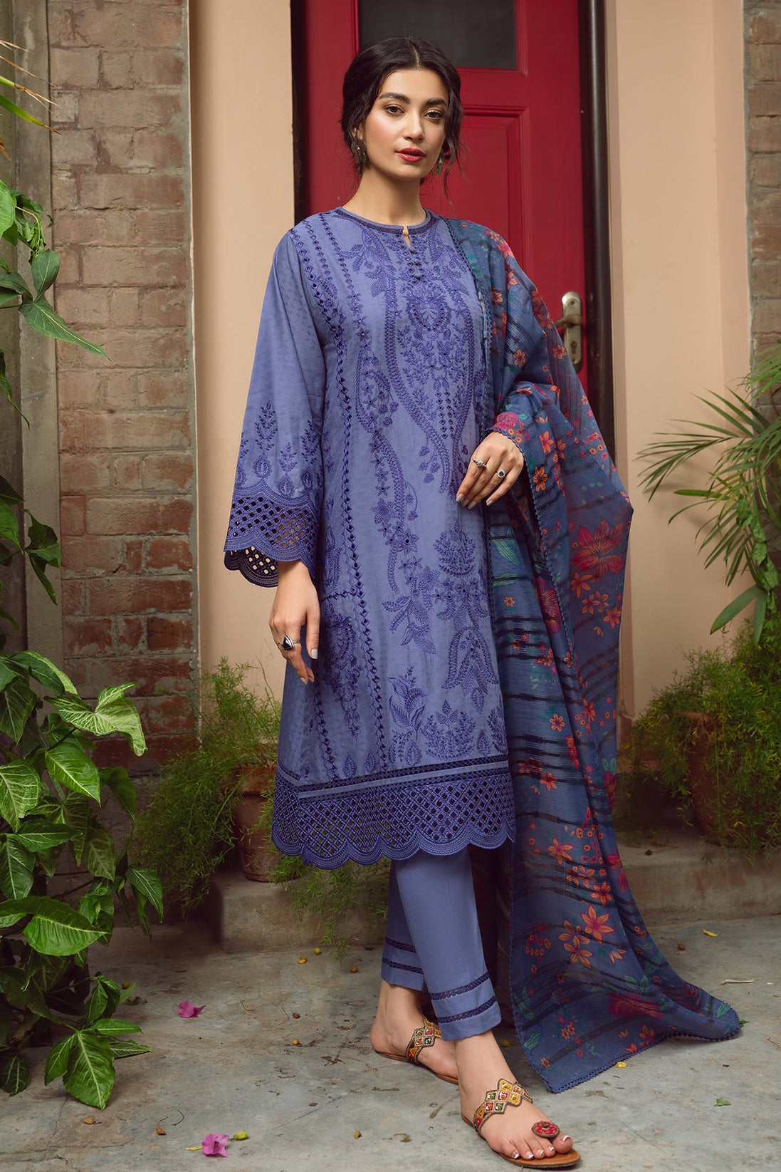 Jazmin Iris Lawn SS`23 D#05 (PHLOX)