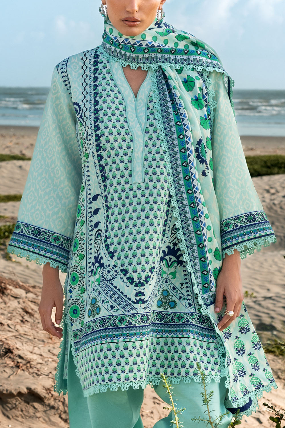 Gul Ahmed Winter`25 SC#52005