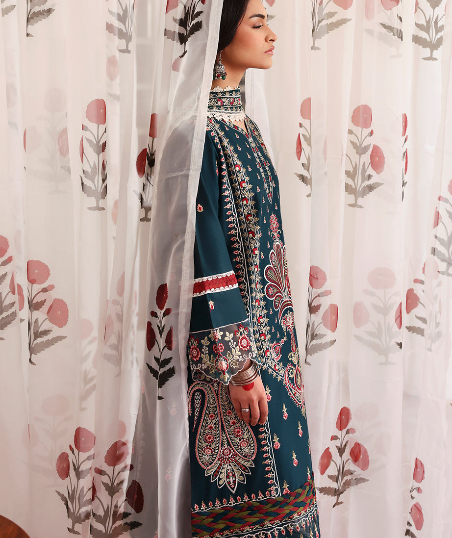 Mahnur Aangan Emb Lawn`25 D#12