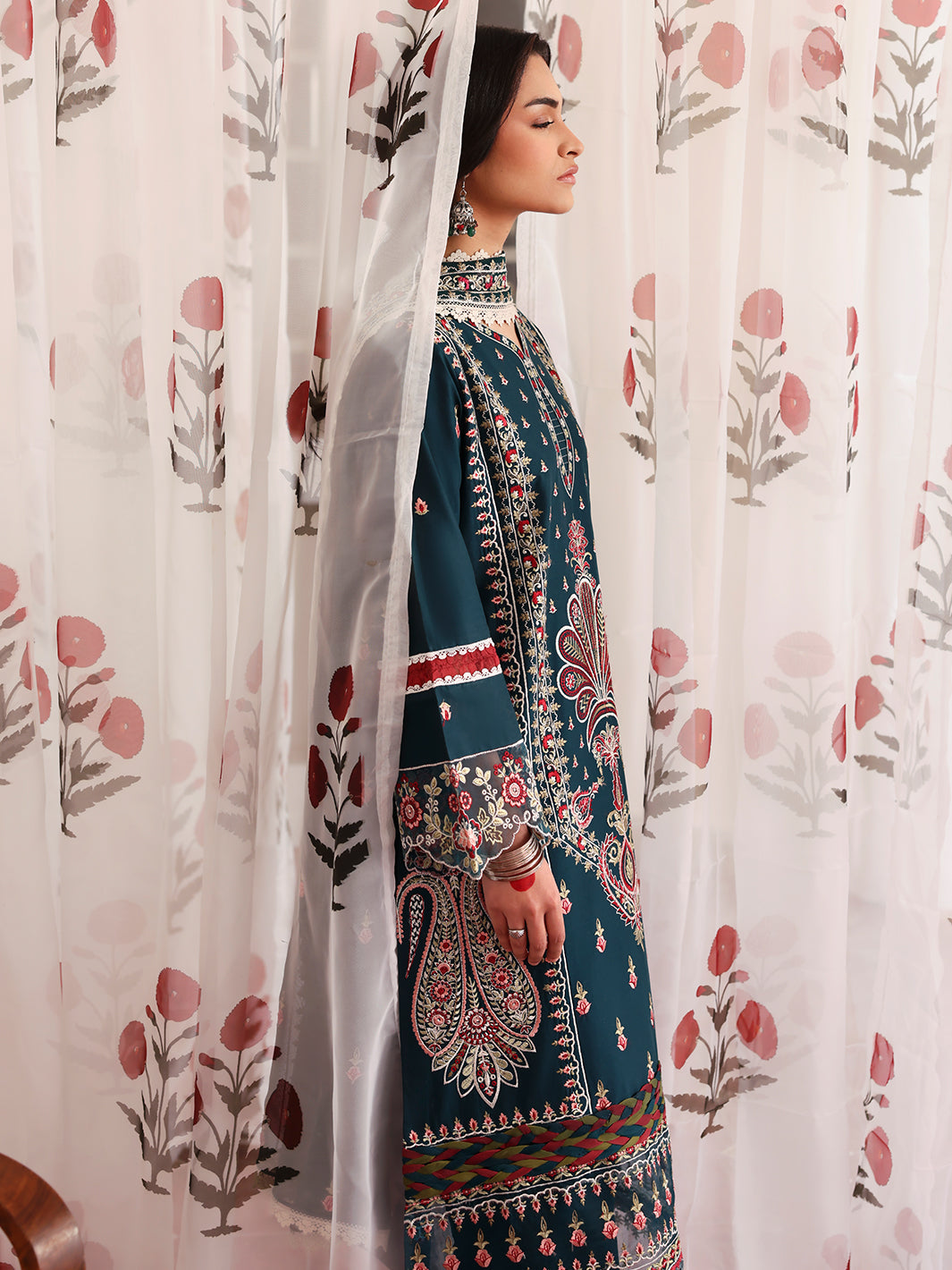 Mahnur Aangan Emb Lawn`25 D#12