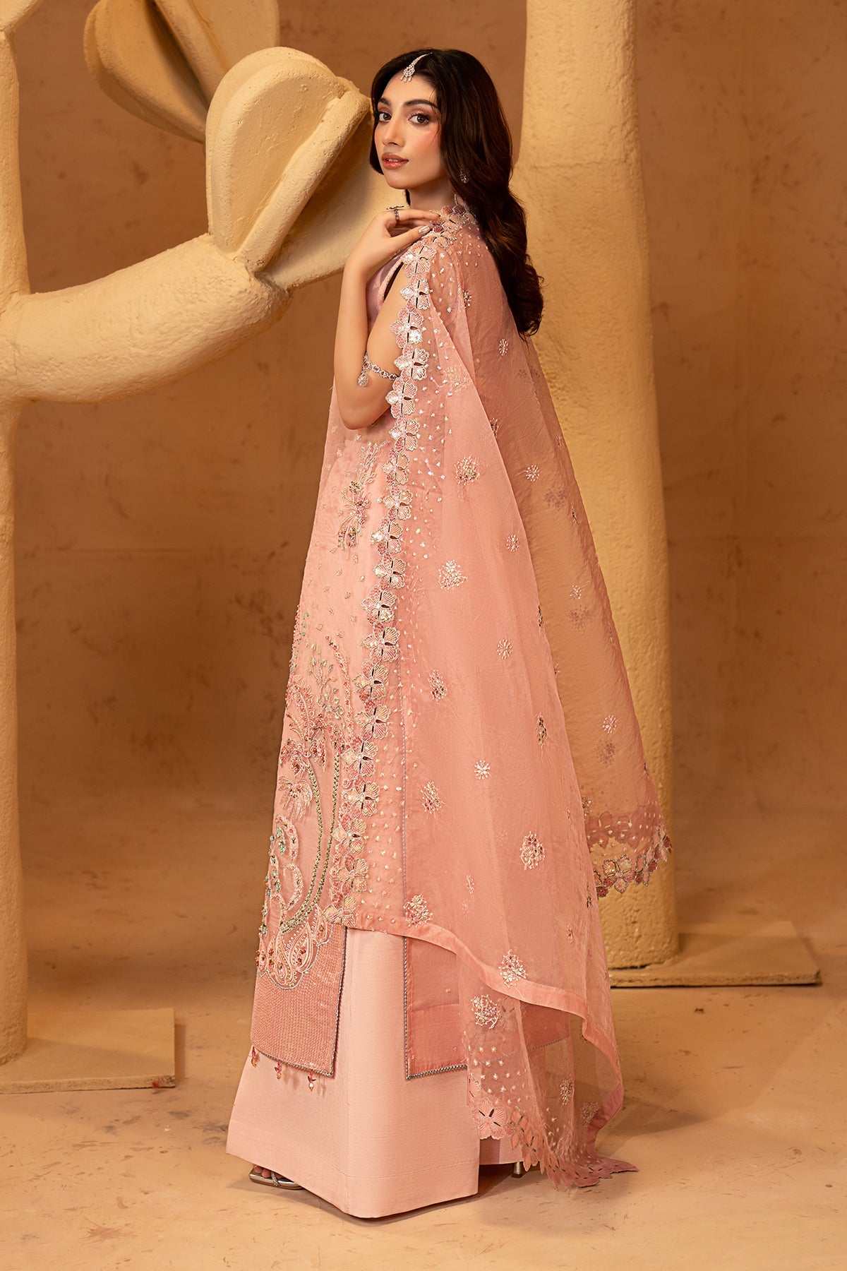 Maryam`s Noir Luxe`26 D#1508