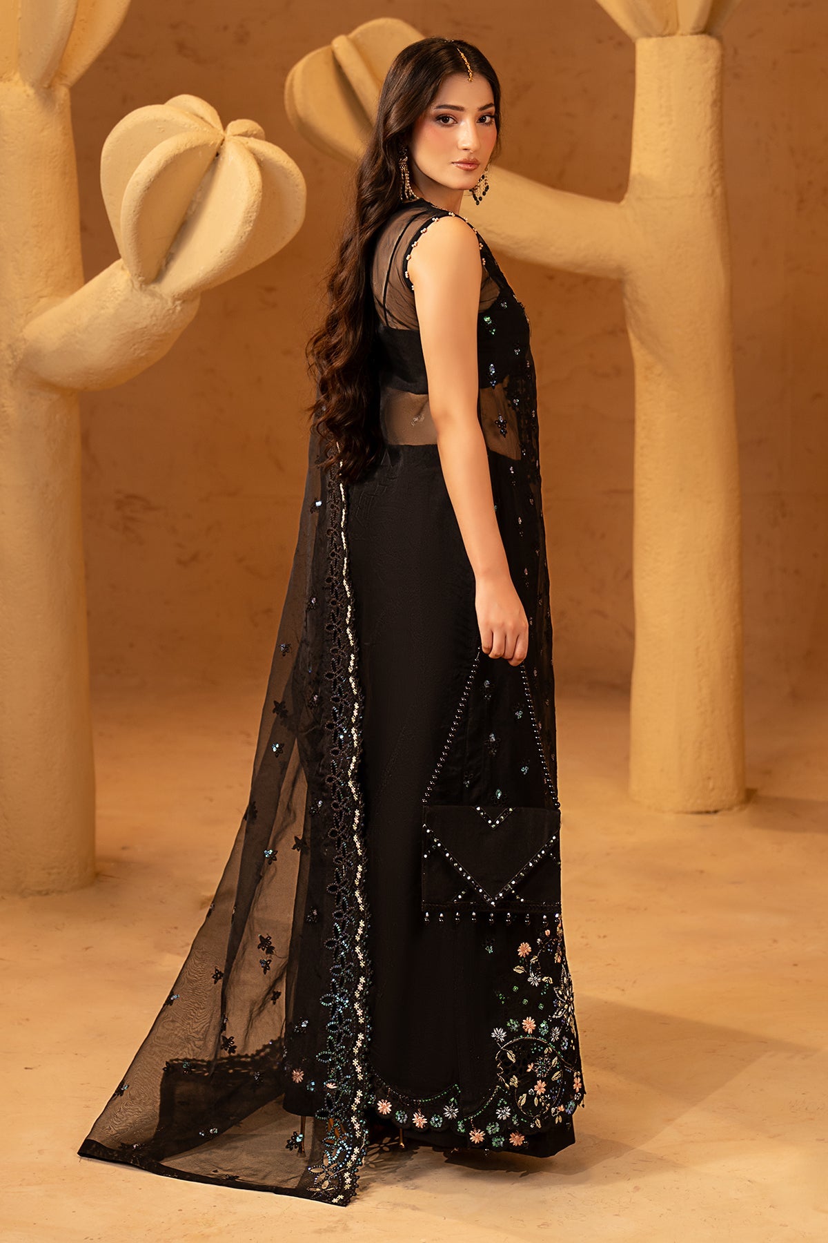 Maryam`s Noir Luxe`26 D#1504