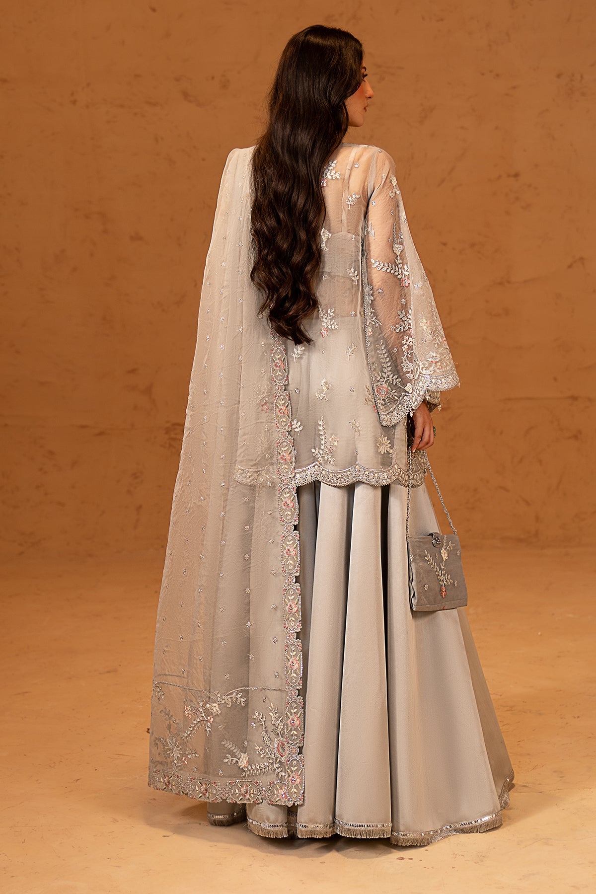 Maryam`s Noir Luxe`26 D#1502