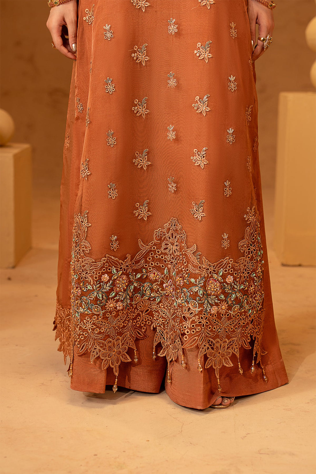 Maryam`s Noir Luxe`26 D#1503