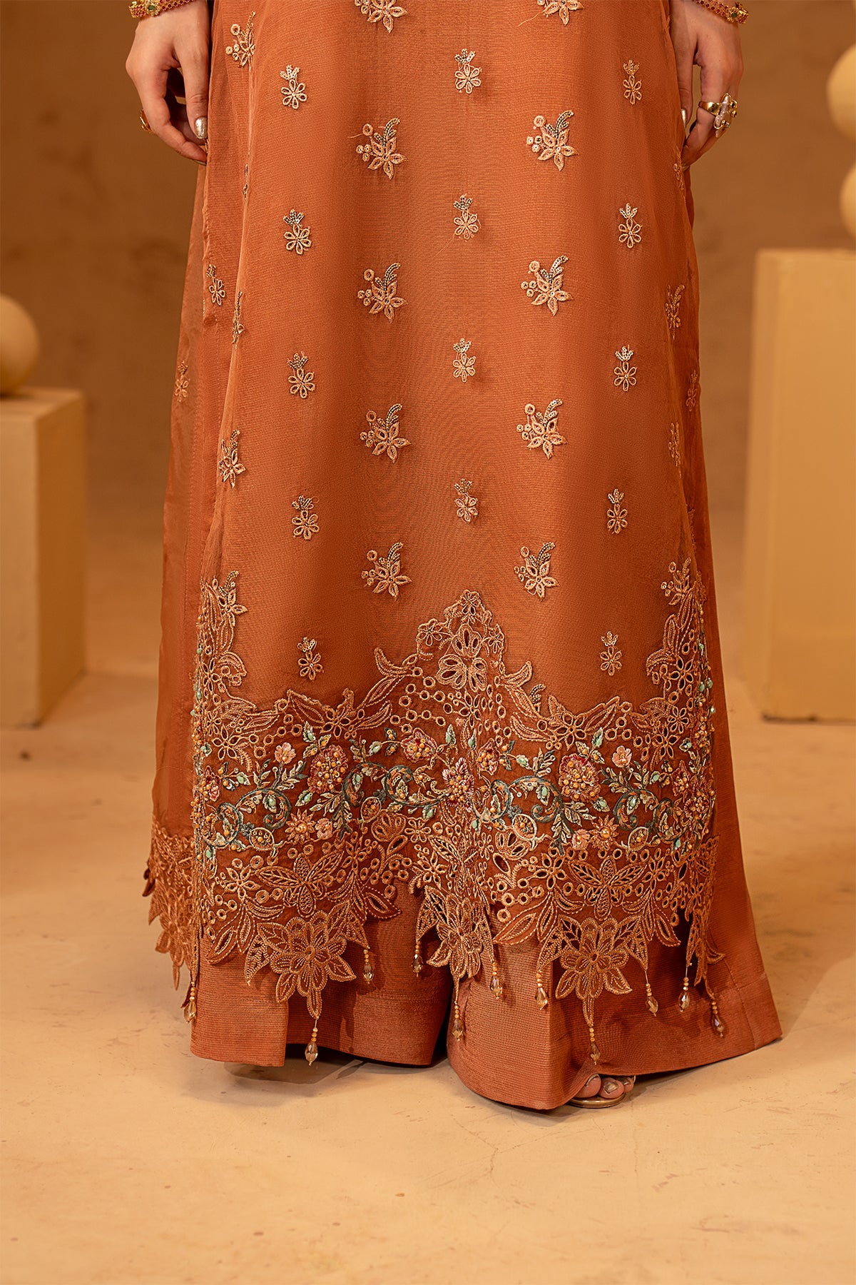 Maryam`s Noir Luxe`26 D#1503