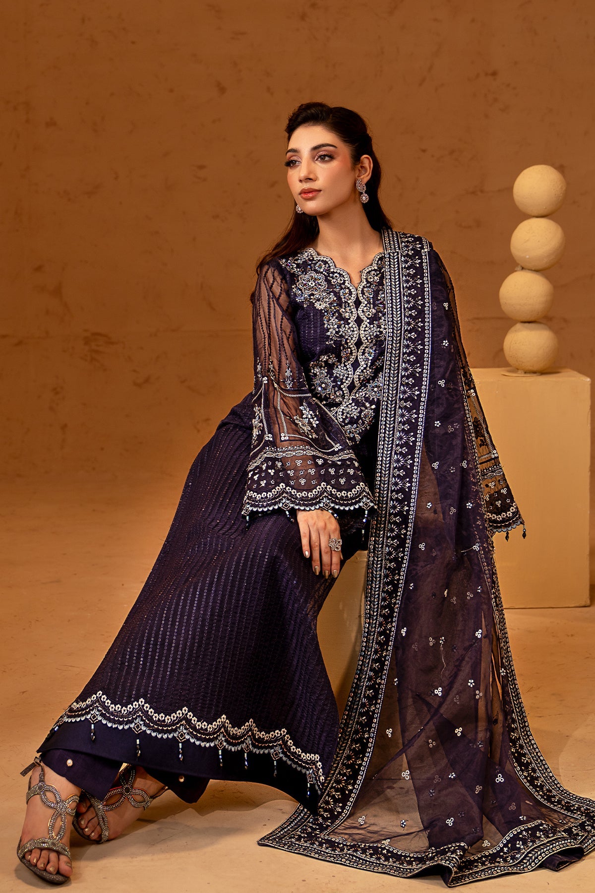 Maryam`s Noir Luxe`26 D#1507
