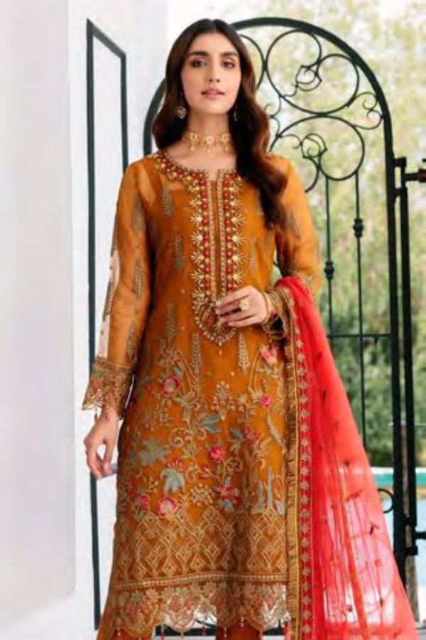 Emaan Adeel Le Festive`22 D#605