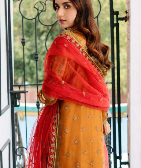 Emaan Adeel Le Festive`22 D#605