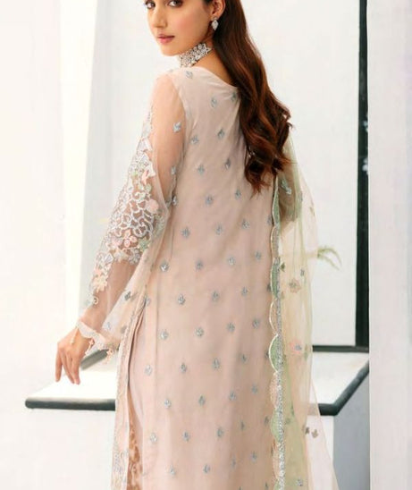 Emaan Adeel Le Festive`22 D#610