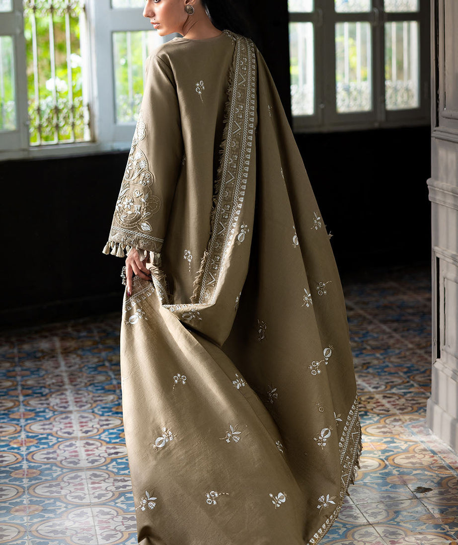 Gul Ahmed Winter`25 K#52015