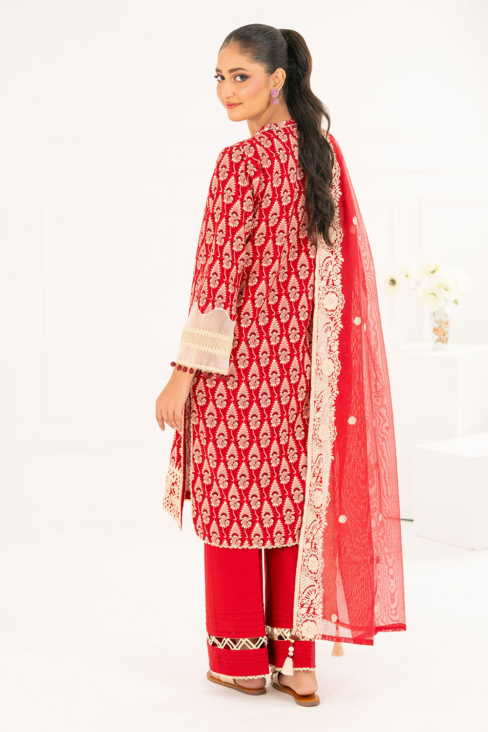 Gul Ahmed Winter`25 CN#52006