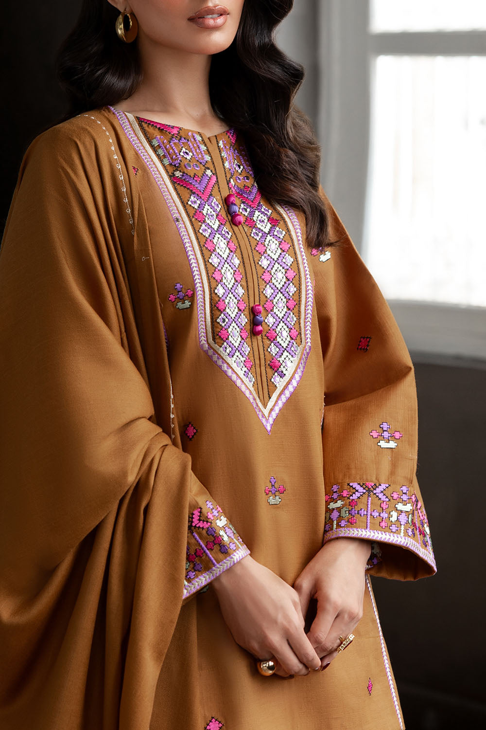 Gul Ahmed Winter`25 AP#52019