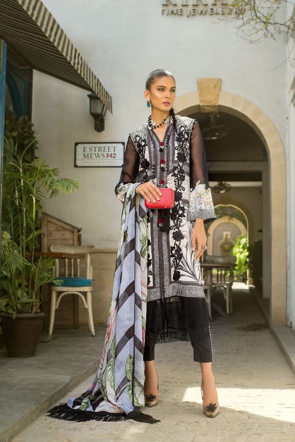 Erum Khan Luxury Eid Collection`2020 D#10