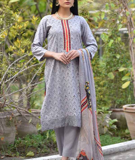 Eshaal Zahra Maaysa Linen'21 (Grey)
