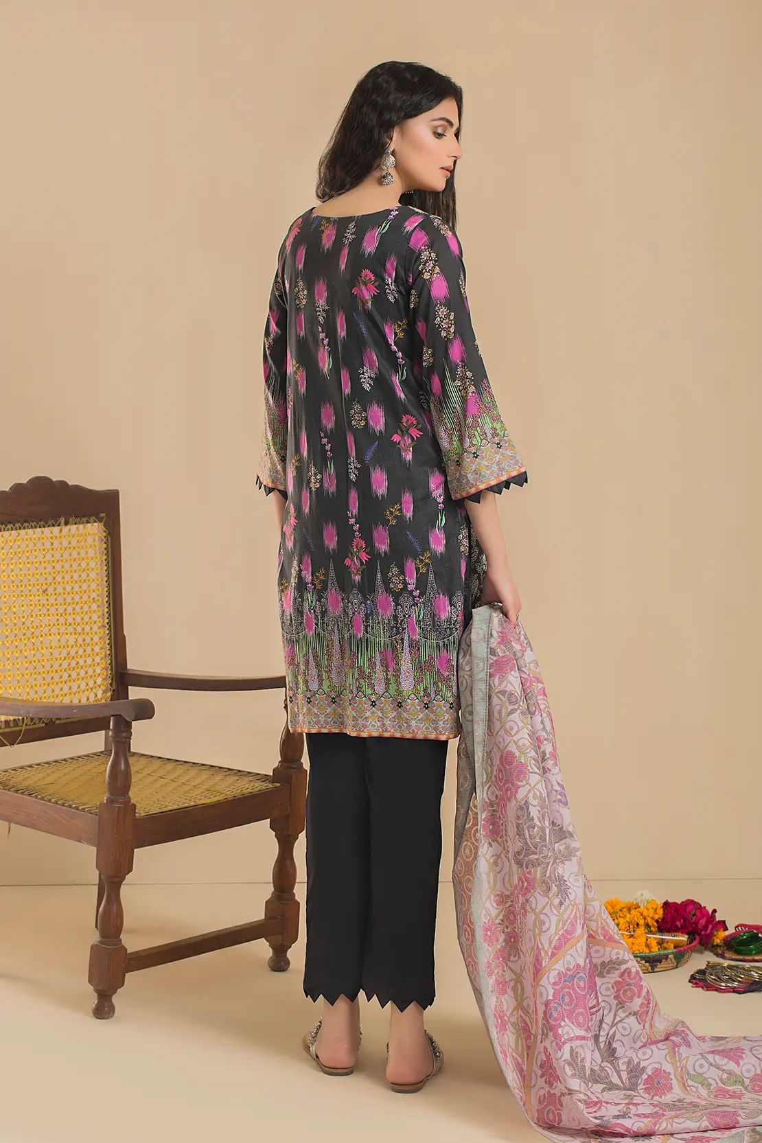 Rashid Esra Emb Lawn`23 D#7366