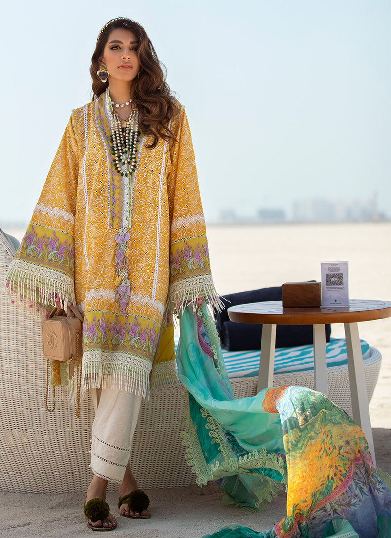 Farah Talib Aziz Lawn`22 D#03