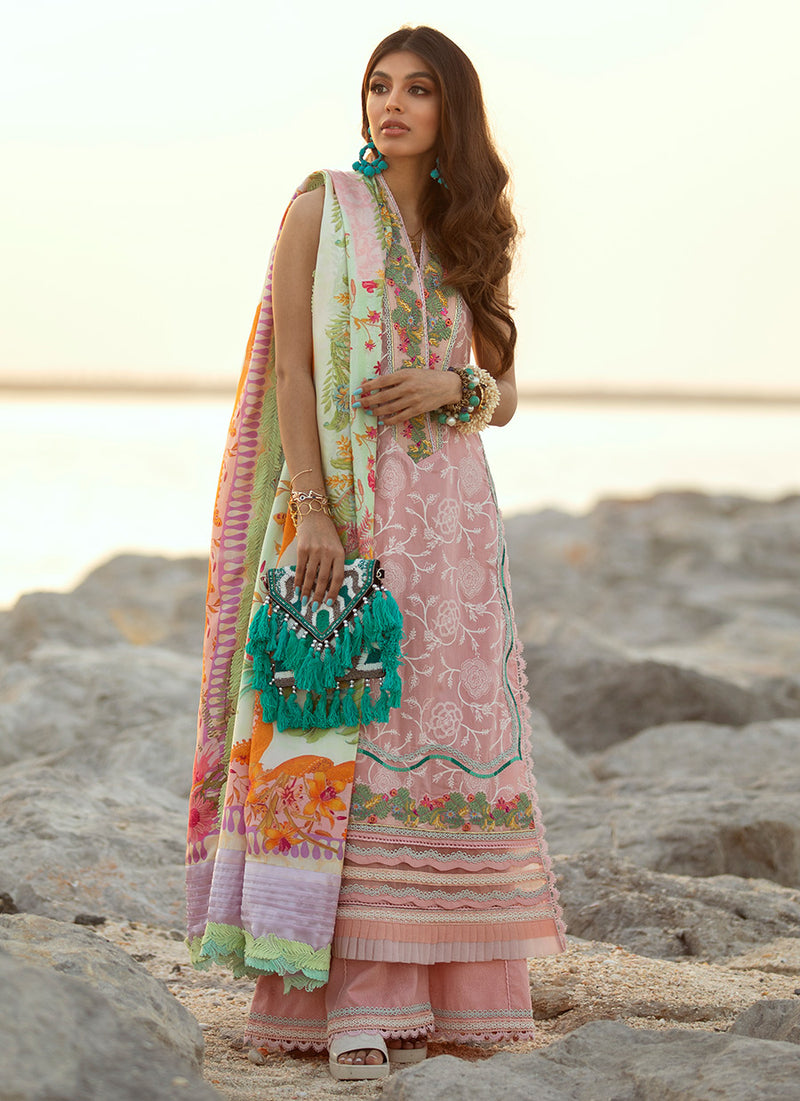 Farah Talib Aziz Lawn`22 D#04