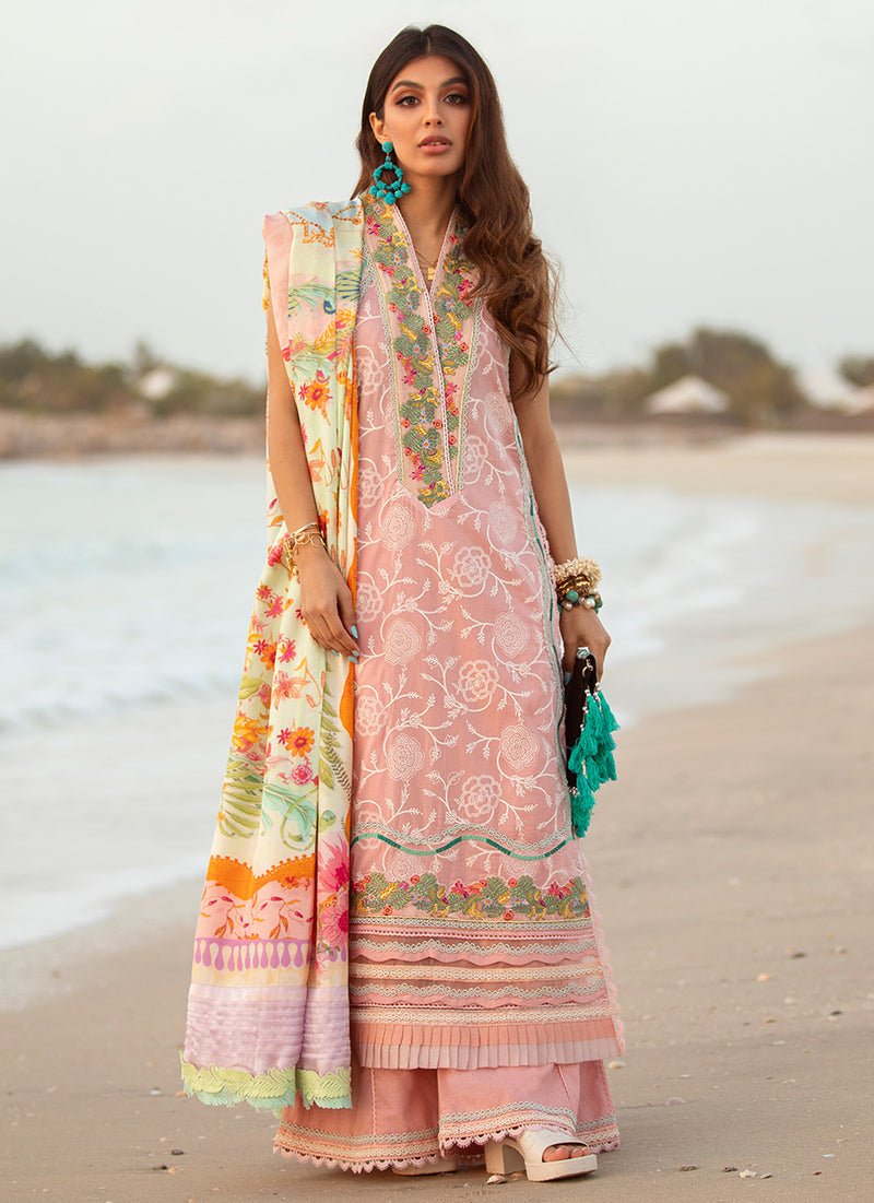Farah Talib Aziz Lawn`22 D#04