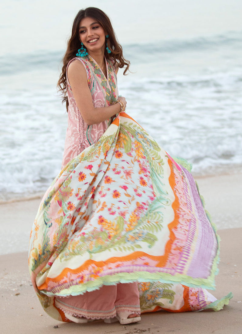 Farah Talib Aziz Lawn`22 D#04