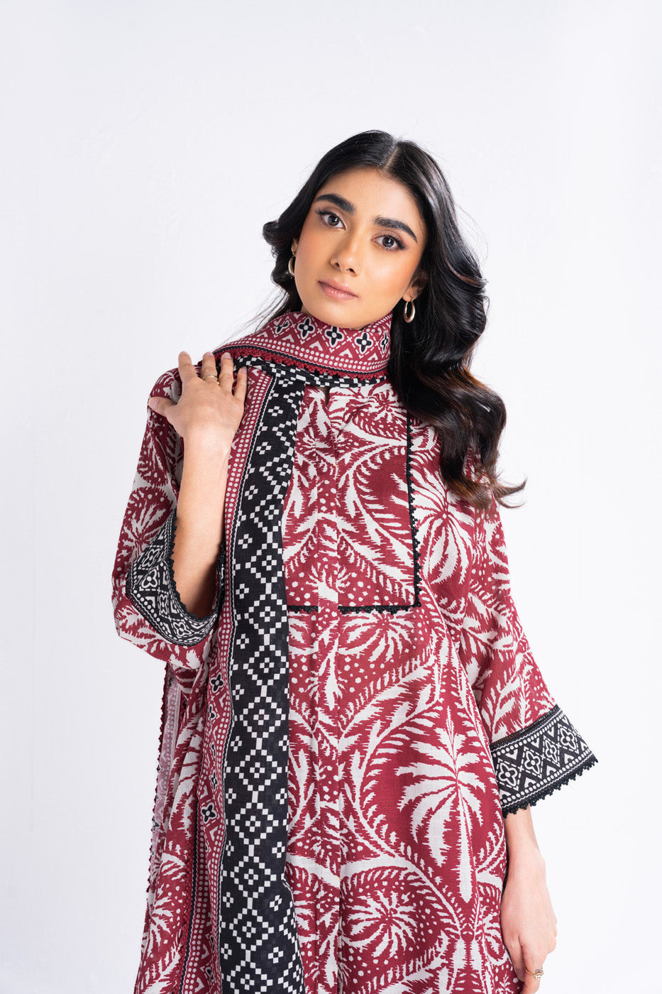Al-Karam Winter Collection'24 FW#15 (Maroon)