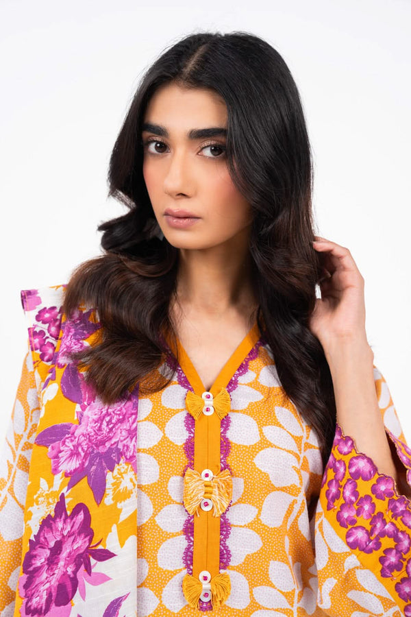 Al-Karam Winter Collection'24 FW#21 (Yellow)