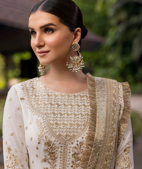 Faiza Saqlain Zinnia Luxury Lawn'25 (LILY)