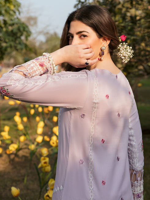 Parishay Luxury Lawn`23 D#02